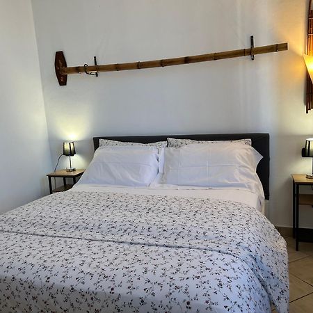 La Corte Di Silvia Malpensa Bed & Breakfast Cardano Al Campo Luaran gambar
